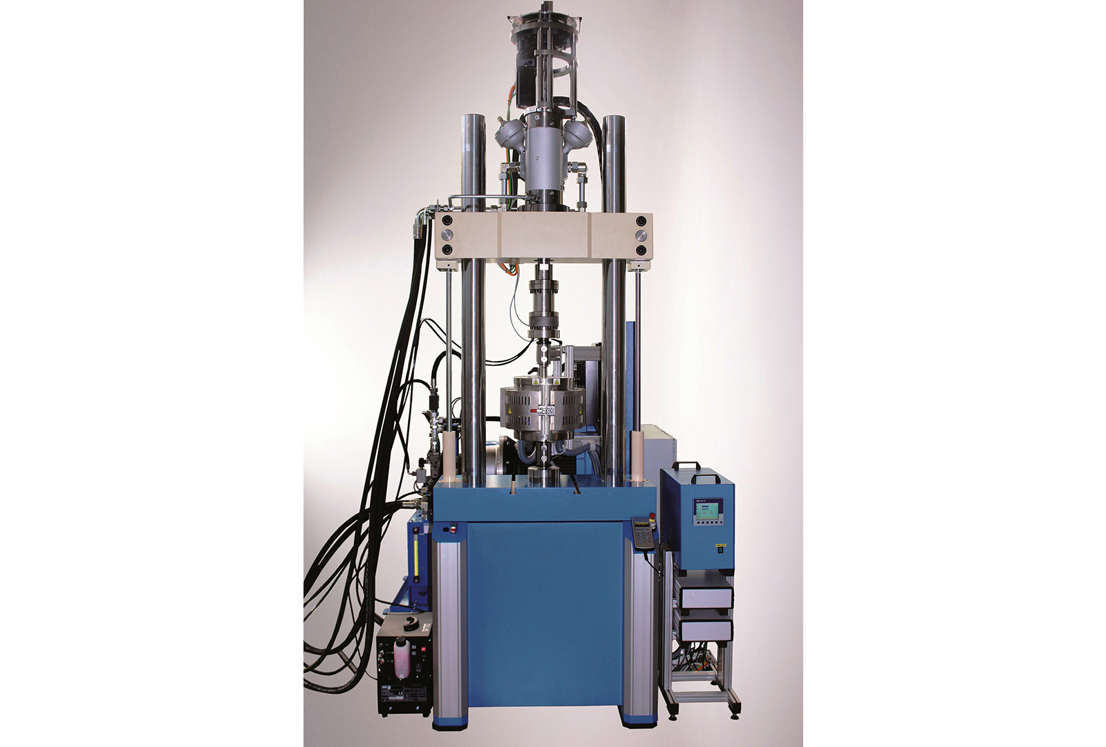 动态伺服液压疲劳试验机